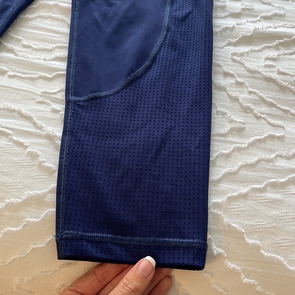 Cropped Navy leggings - Picture 2 of 4